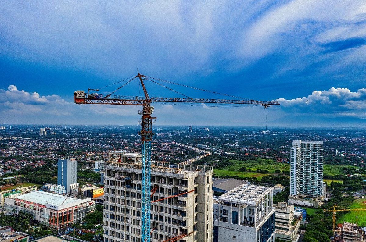 Construction in a Vietnamese city